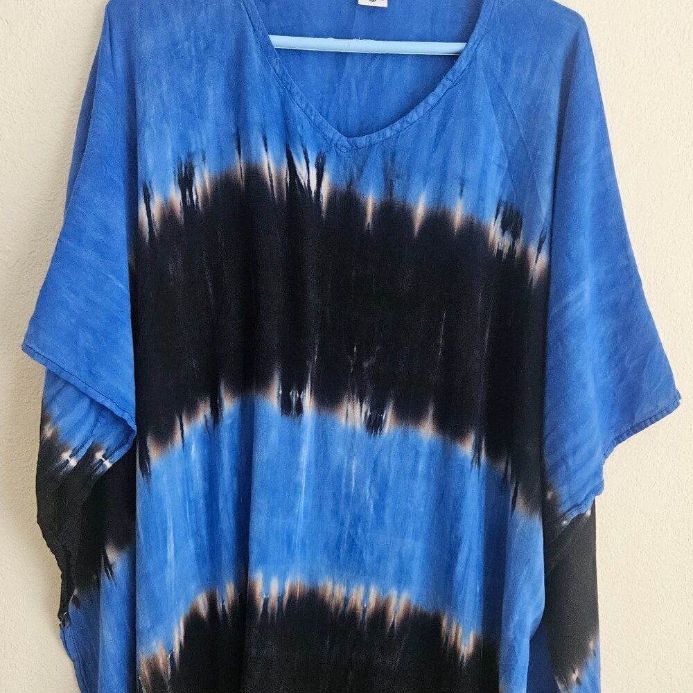 Island planet Vacay beach pool cruise tie dye blue cover-up Boho Kimono Top